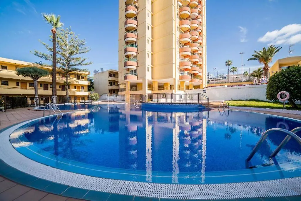Cozy 2-Bed & Sofa-Bed Studio In Los Cristianos Los Cristianos  0*, Los Cristianos (Tenerife) Spain