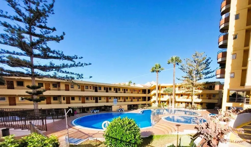 Cozy 2-Bed & Sofa-Bed Studio In Los Cristianos Los Cristianos